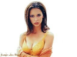 jennifer-love-hewitt-03