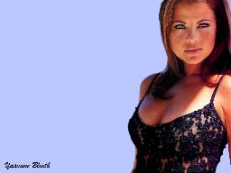 yasmine-bleeth-01